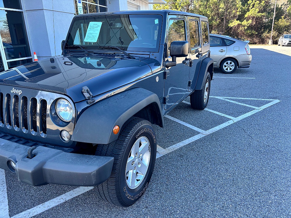 2016 Jeep Wrangler Sport