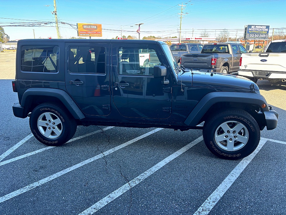 2016 Jeep Wrangler Sport