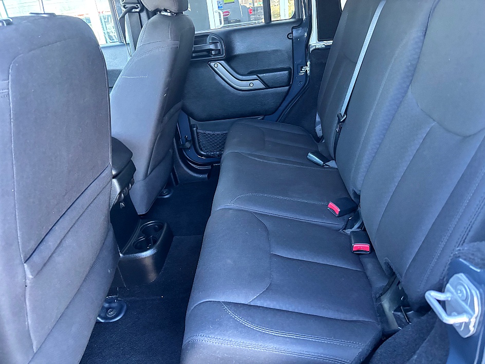 2016 Jeep Wrangler Sport