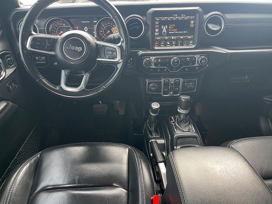 2022 Jeep Gladiator Overland