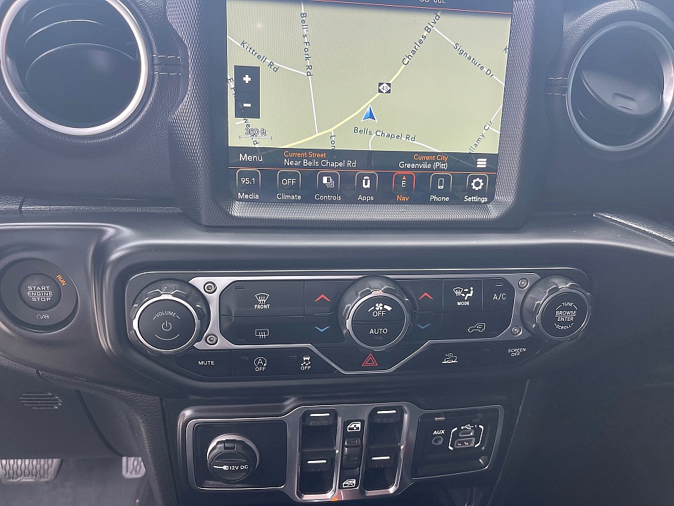 2022 Jeep Gladiator Overland