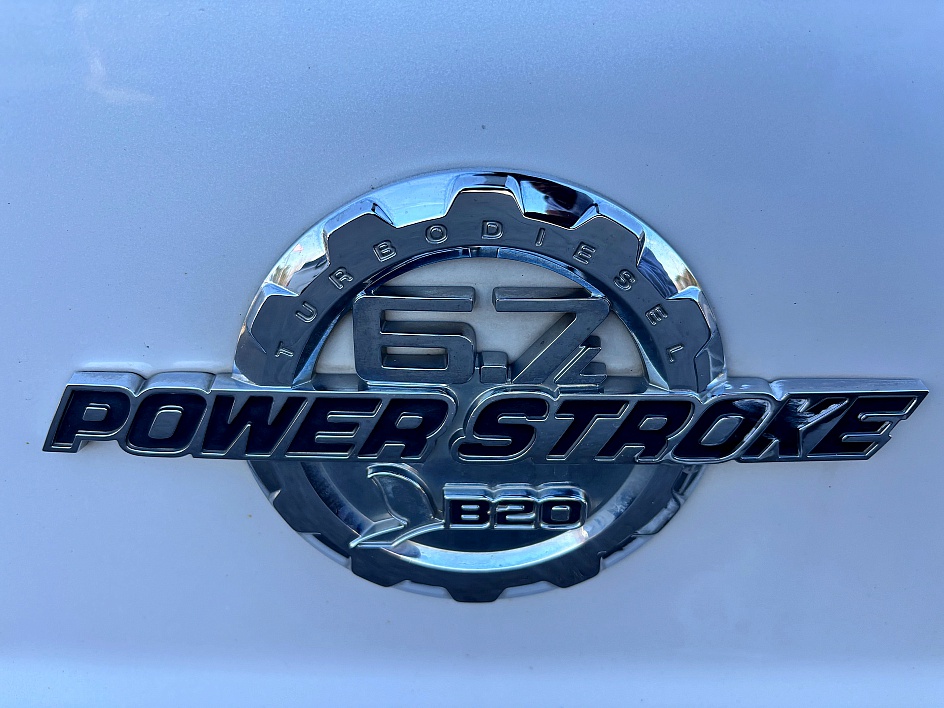 2016 Ford F-250 PLATINUM