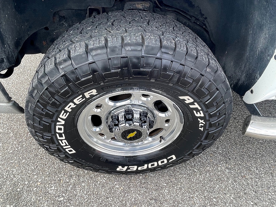 2004 Chevrolet Silverado LT