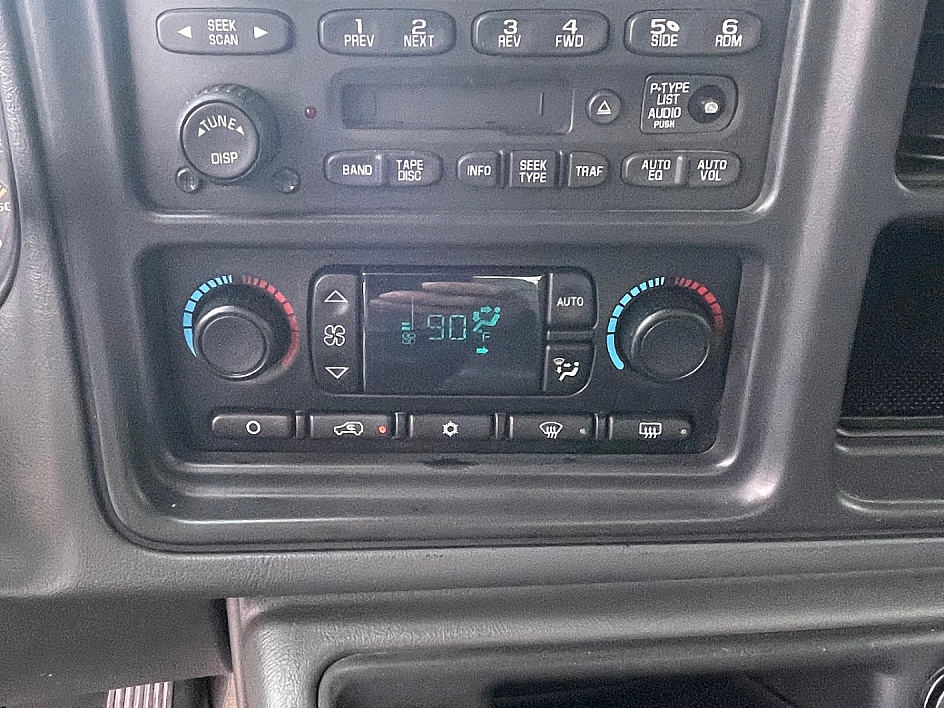 2004 Chevrolet Silverado LT