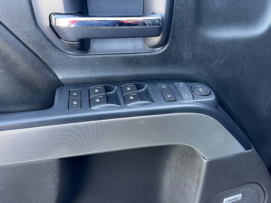 2017 Chevrolet Silverado LT