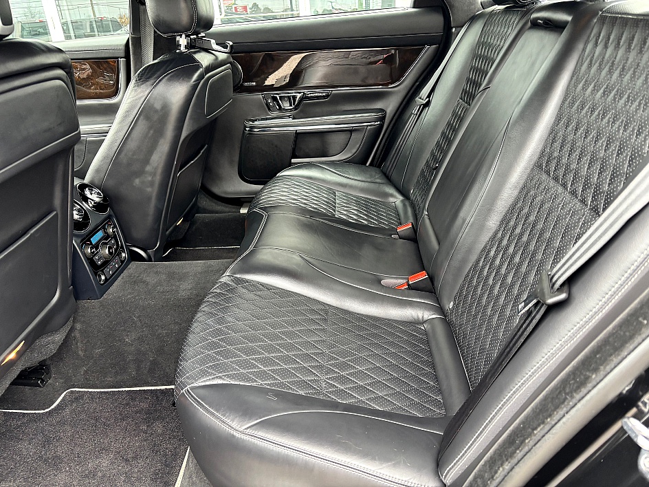 2019 Jaguar Xj XJL Portfolio/XJ 50