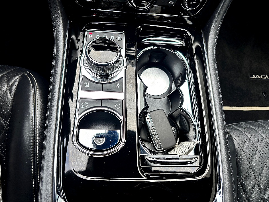 2019 Jaguar Xj XJL Portfolio/XJ 50