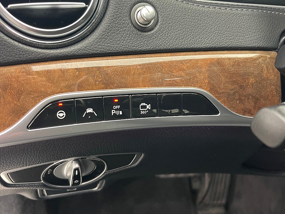 2015 Mercedes-Benz S-Class S550