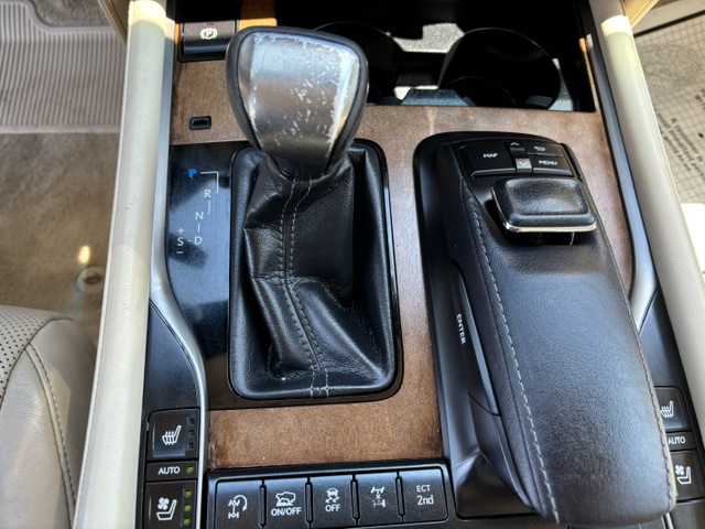 2018 Lexus Lx 570