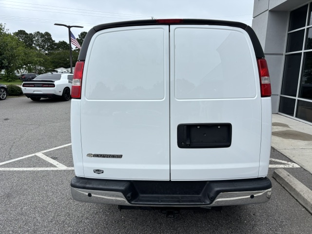 2022 Chevrolet Express Cargo