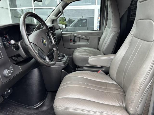 2022 Chevrolet Express Cargo