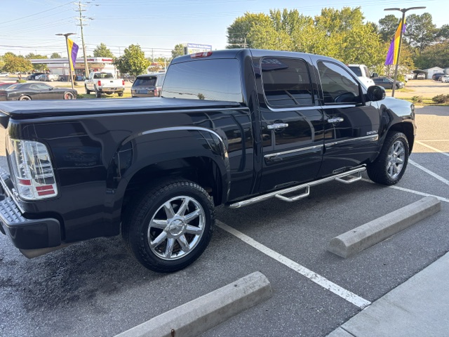 2011 GMC Sierra Denali