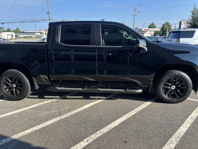 2021 Chevrolet Silverado RST