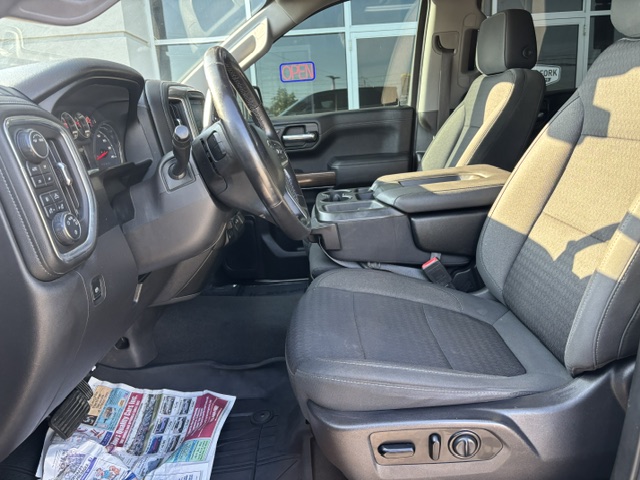 2021 Chevrolet Silverado RST