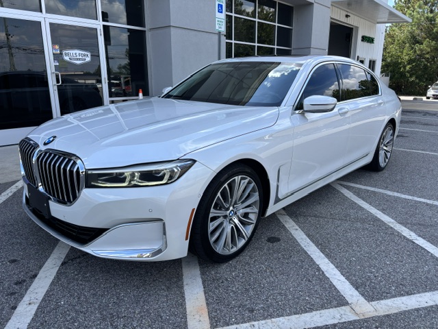 2020 BMW 750i xDrive