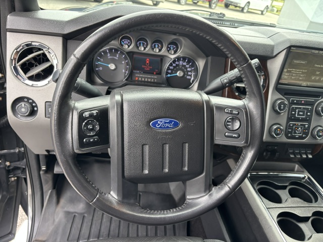 2016 Ford F-350 Lariat Crew Cab