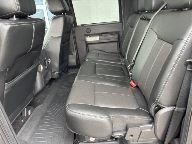 2016 Ford F-350 Lariat Crew Cab