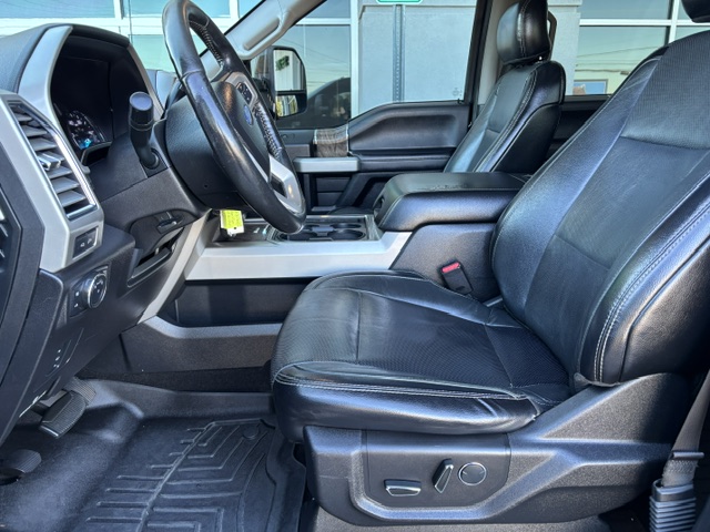 2017 Ford F-250 CREW CAB 6.7L LARIAT