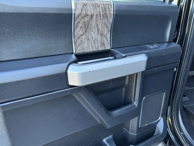 2017 Ford F-250 CREW CAB 6.7L LARIAT