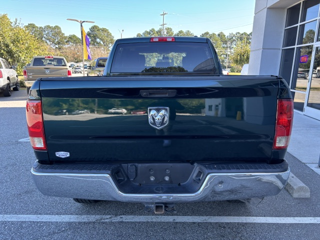 2011 Dodge RAM ST Crew Cab SWB 4WD