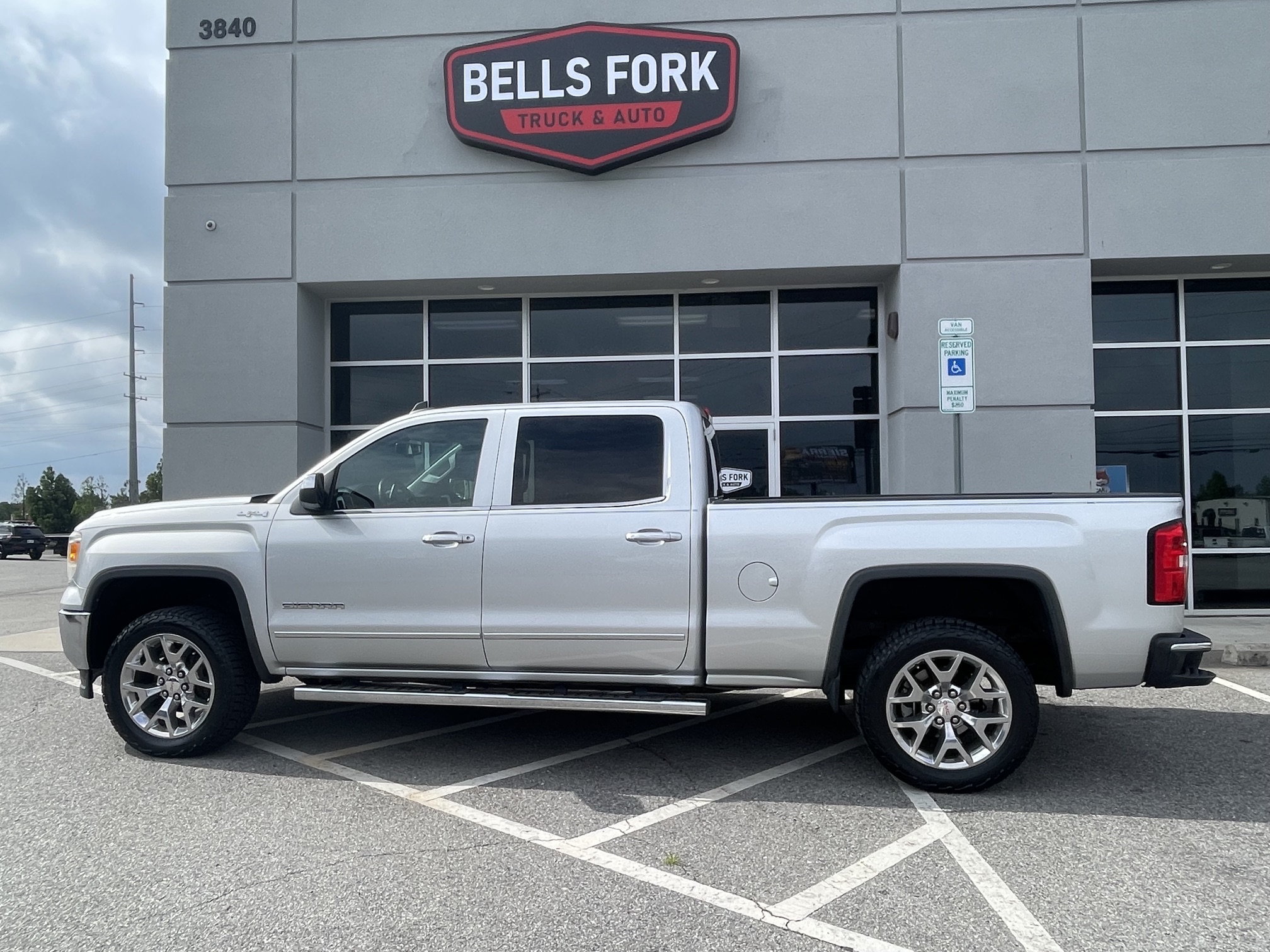 2015 GMC Sierra SLT