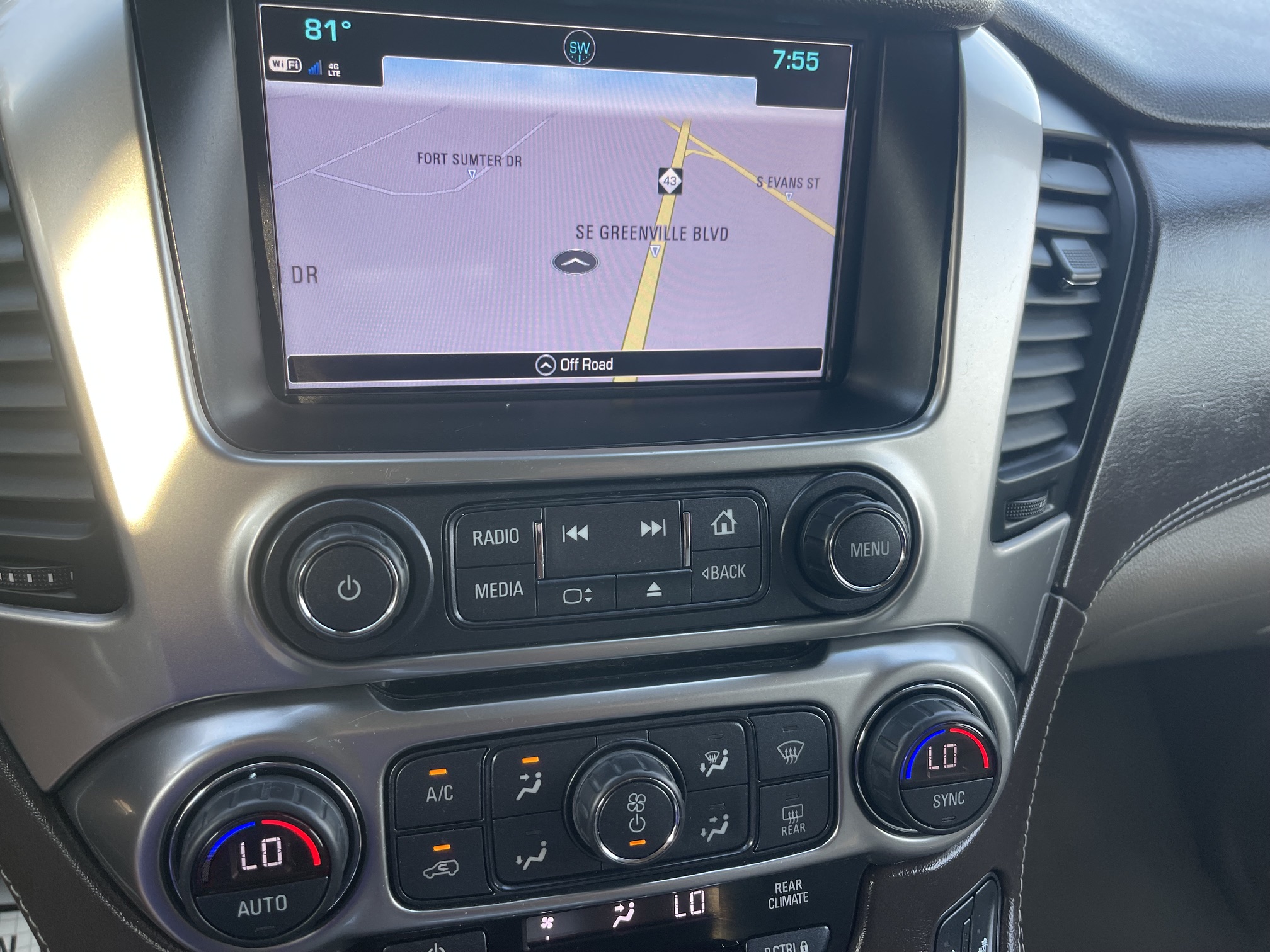 2019 Chevrolet Suburban LT