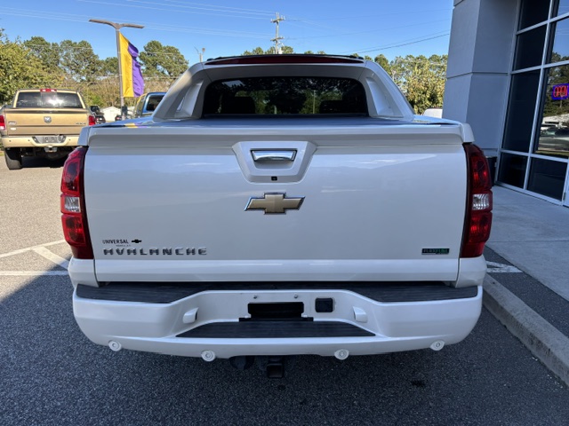 2011 Chevrolet Avalanche LTZ