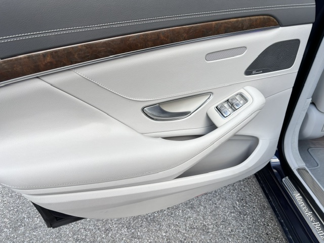 2016 Mercedes-Benz S-Class S550-4M